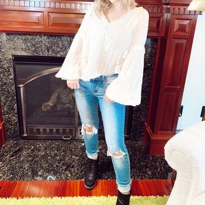 KANCAN RIPPED KNEE DENIM JEANS